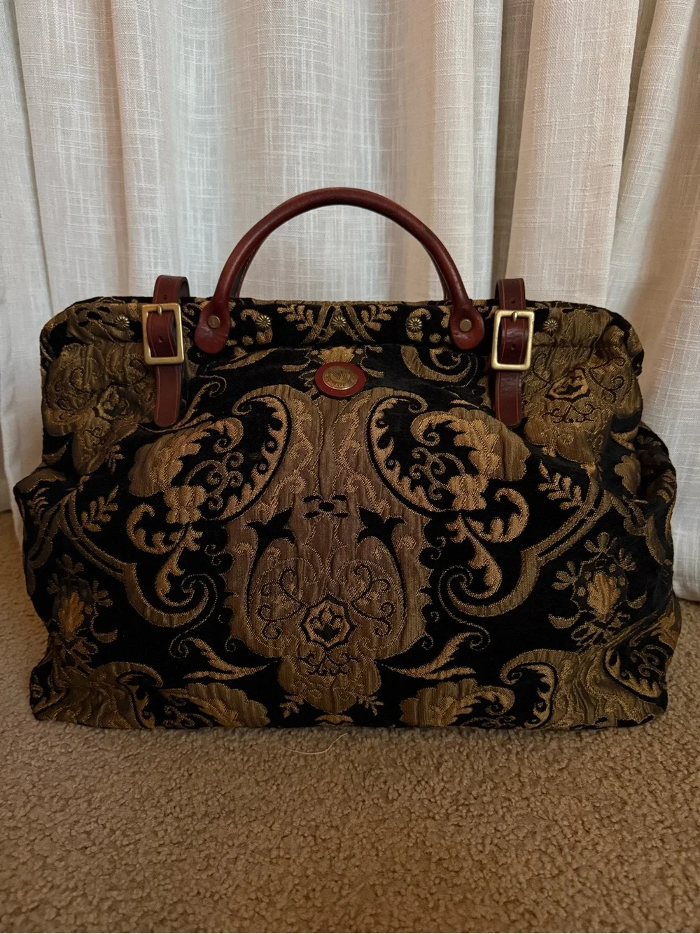 The Victorian Traveler beautiful vintage
